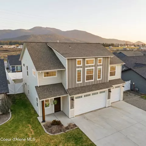 Exterior - 8323 W Splitrail Ave, Rathdrum, ID 83858 photo 3 of 5