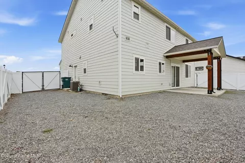 Exterior - 8323 W Splitrail Ave, Rathdrum, ID 83858 photo 5 of 5