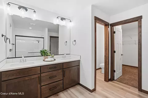 Entry Way - 8323 W Splitrail Ave, Rathdrum, ID 83858 photo 2 of 2