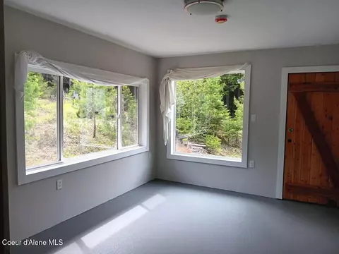 Living - 452 Toad Rd, Priest River, ID 83856 photo 4 of 4