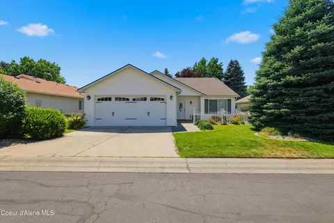 2064 W Normandie Ln, Coeur D'alene, ID 83815