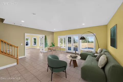 Living - 2953 E Badger Rd, Harrison, ID 83833 photo 3 of 11