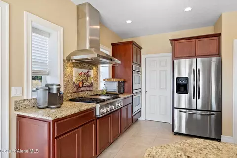 Kitchen - 2953 E Badger Rd, Harrison, ID 83833 photo 3 of 11