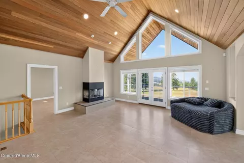 Living - 2953 E Badger Rd, Harrison, ID 83833 photo 11 of 11