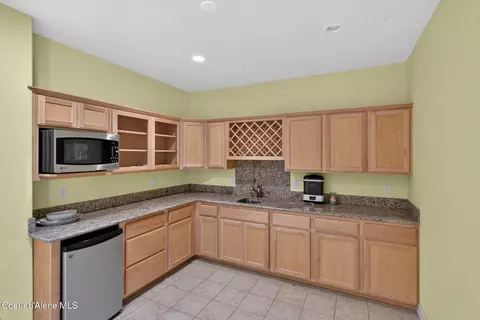 Kitchen - 2953 E Badger Rd, Harrison, ID 83833 photo 10 of 11