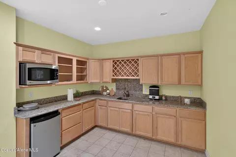 Kitchen - 2953 E Badger Rd, Harrison, ID 83833 photo 4 of 11