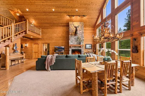 Dining - 235 Kiebert Loop, Hope, ID 83836 photo 1 of 3
