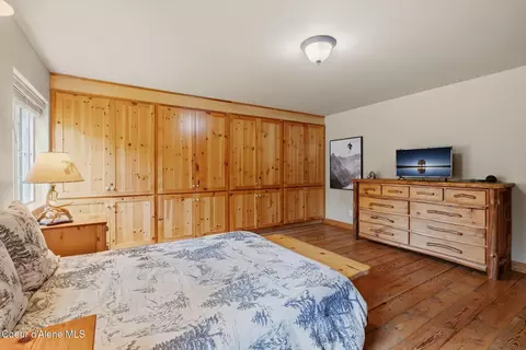 Bedroom - 235 Kiebert Loop, Hope, ID 83836 photo 10 of 10