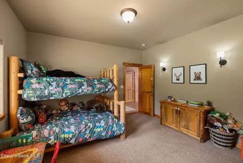 Bedroom - 235 Kiebert Loop, Hope, ID 83836 photo 5 of 10