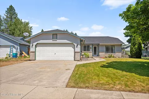 6759 W Darby Ct, Rathdrum, ID 83858