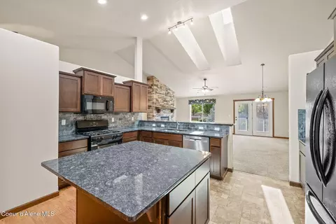 2912 E Thrush Dr, Post Falls, ID 83854 photo 11