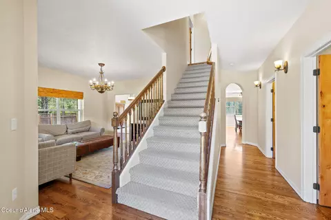 Entry Way - 7308 E Greyridge Rd, Athol, ID 83801 photo 1 of 2
