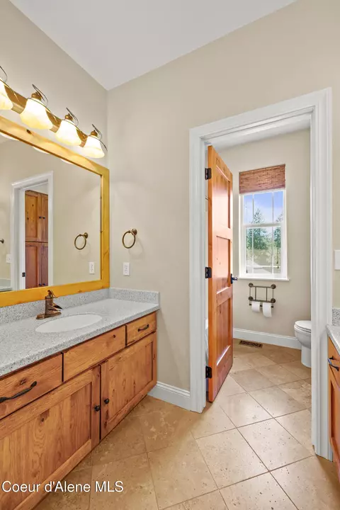 Bath - 7308 E Greyridge Rd, Athol, ID 83801 photo 3 of 4