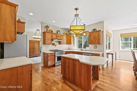 Kitchen - 7308 E Greyridge Rd, Athol, ID 83801 photo 1 of 4