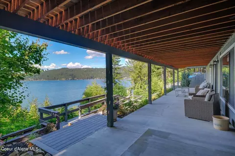 Exterior - 15109 S Pebble Beach Loop, Harrison, ID 83833 photo 3 of 11