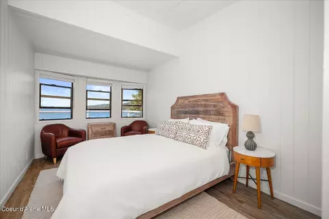 Bedroom - 15109 S Pebble Beach Loop, Harrison, ID 83833 photo 1 of 6