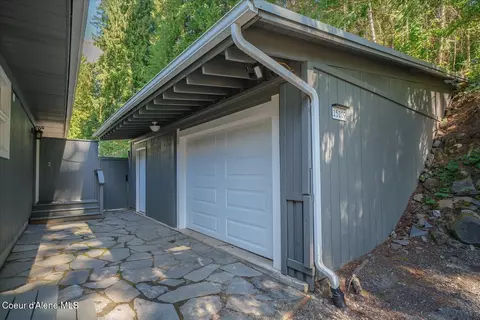 Exterior - 15109 S Pebble Beach Loop, Harrison, ID 83833 photo 7 of 11