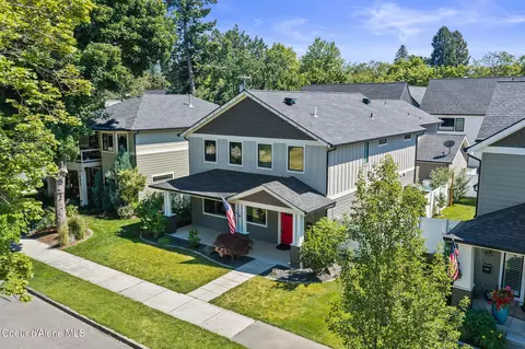 818 E 820 E Lakeside Ave, Coeur D'alene, ID 83814