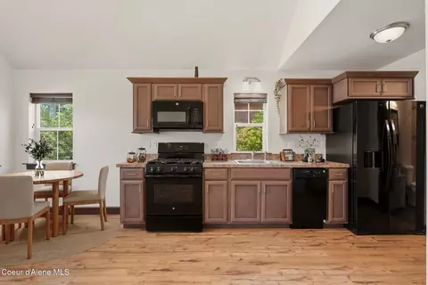242 Pomrankey Loop, Dover, ID 83825 photo 9
