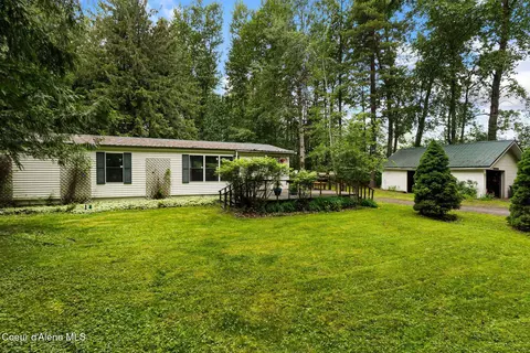 2409 N Boyer Ave, Sandpoint, ID 83864