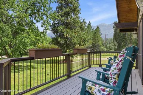 Exterior - 1542 Peninsula Rd, Hope, ID 83836 photo 10 of 15