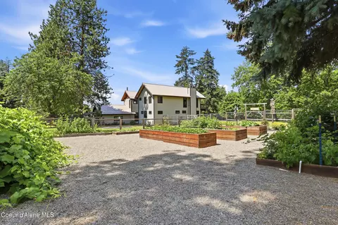 Exterior - 1542 Peninsula Rd, Hope, ID 83836 photo 4 of 15