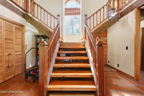 Entry Way - 1542 Peninsula Rd, Hope, ID 83836 photo 1 of 8