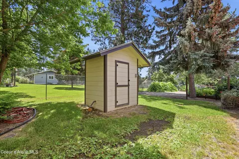 Exterior - 1542 Peninsula Rd, Hope, ID 83836 photo 5 of 15