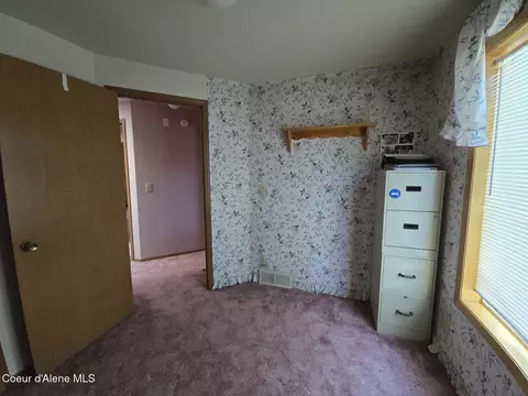 Bedroom - 1612 E Plaza Dr, Post Falls, ID 83854 photo 3 of 7