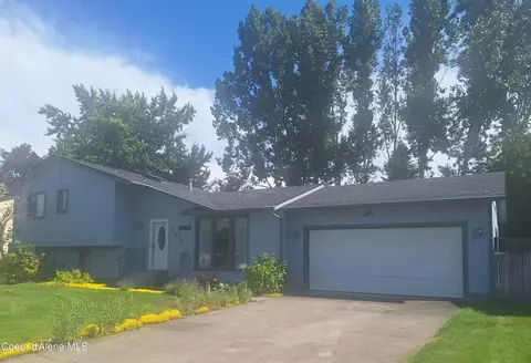 1612 E Plaza Dr, Post Falls, ID 83854