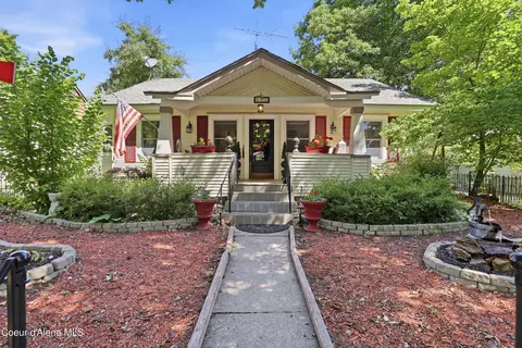 813 E Saint Maries Ave, Coeur D'alene, ID 83814