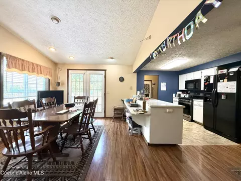 Dining - 2018 E Winter Ct, Post Falls, ID 83854 photo 1 of 2