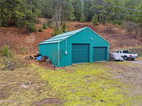 Exterior - 62713 Benthams Rd, Wallace, ID 83873 photo 3 of 5