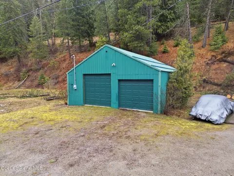 Exterior - 62713 Benthams Rd, Wallace, ID 83873 photo 2 of 5