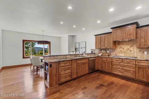 Kitchen - 3674 E Basin Falls Rd, Hayden, ID 83835 photo 6 of 6
