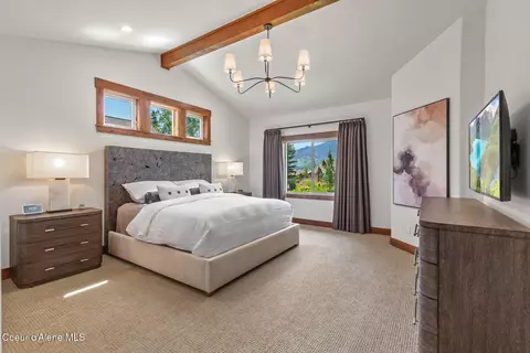 Bedroom - 3674 E Basin Falls Rd, Hayden, ID 83835 photo 1 of 4