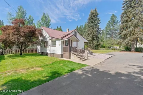 905 S Division St, Pinehurst, ID 83850 photo 5