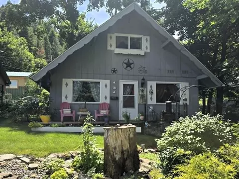 121 Presley Ave, Kellogg, ID 83837 photo 2