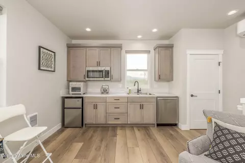 Kitchen - 3351 N Blaze Loop, Post Falls, ID 83854 photo 4 of 4