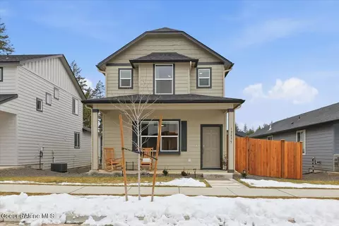 12855 N Bunchberry St, Hayden Lake, ID 83835