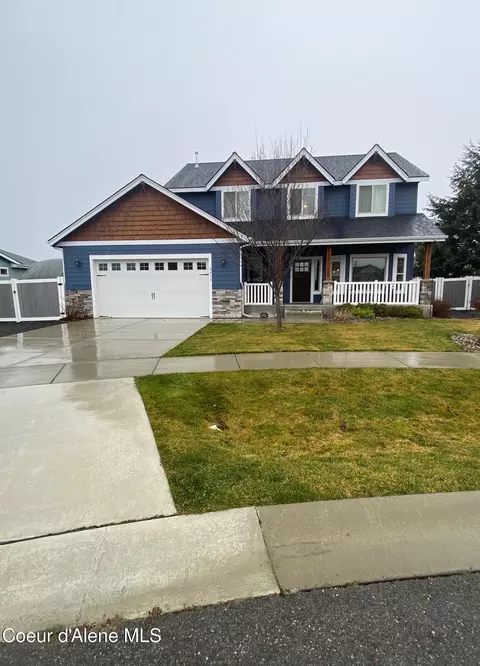 8010 N Darlena Loop, Coeur D'alene, ID 83815
