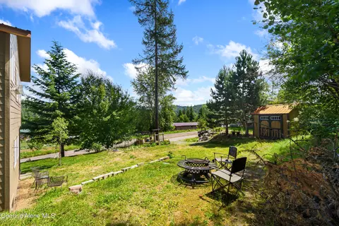 Exterior - 246 Midas Dr, Sagle, ID 83860 photo 4 of 6