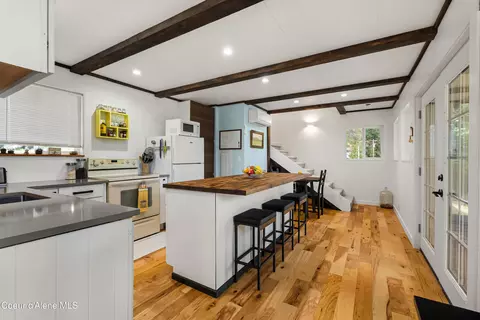 Kitchen - 246 Midas Dr, Sagle, ID 83860 photo 1 of 3