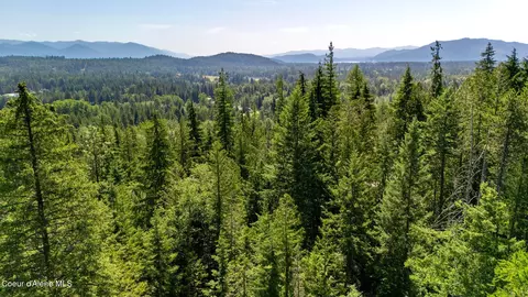 466 Rincon Dr, Sandpoint, ID 83864 photo 13