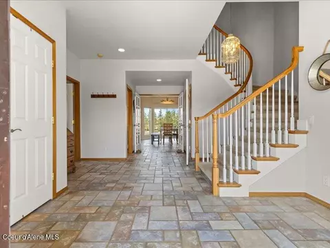 Entry Way - 632 S Rabbit Trl, Post Falls, ID 83854 photo 1 of 8