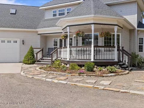Exterior - 632 S Rabbit Trl, Post Falls, ID 83854 photo 4 of 11