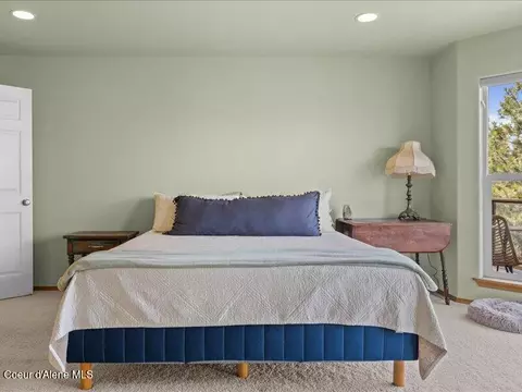Bedroom - 632 S Rabbit Trl, Post Falls, ID 83854 photo 8 of 14