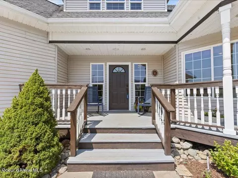Exterior - 632 S Rabbit Trl, Post Falls, ID 83854 photo 6 of 11