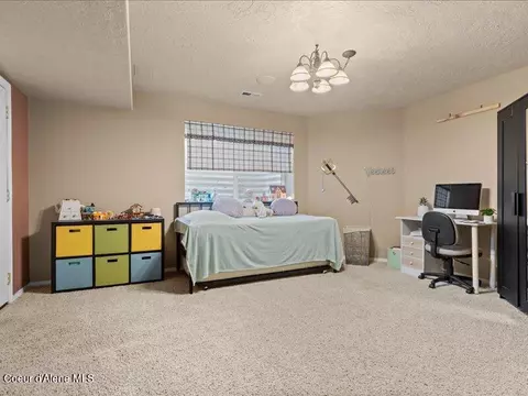 Bedroom - 632 S Rabbit Trl, Post Falls, ID 83854 photo 10 of 14