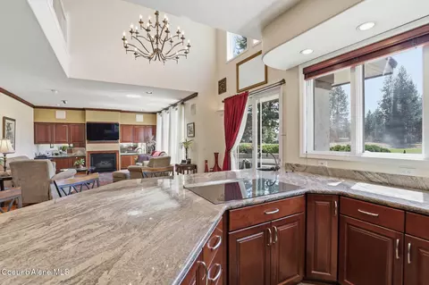 Kitchen - 4790 E Inverness Dr, Post Falls, ID 83854 photo 6 of 9